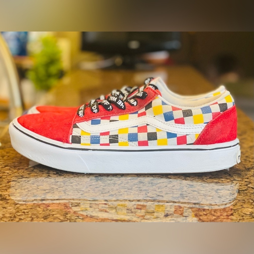 VANS Checkerboard ComfyCush Old Skool Juniors Sneakers Shoes Size 5.5